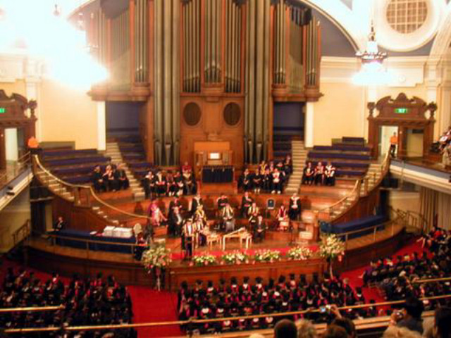 Grad-WestminsterAbbeyHall.jpg - 108334 Bytes